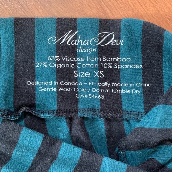 Maha Devi Design Leggings - Teal & Black Vertical Striped - Cropped - XS-S - Picture 3 of 8